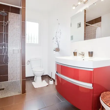 Lovely In With Wifi Holiday home *