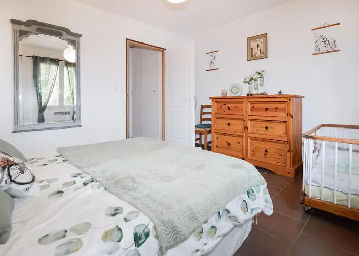 Prázdninový dům Lovely In With Wifi *